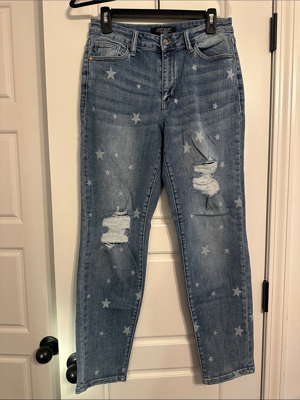 Judy Blue Boyfriend Skinny Jeans - Medium Blue